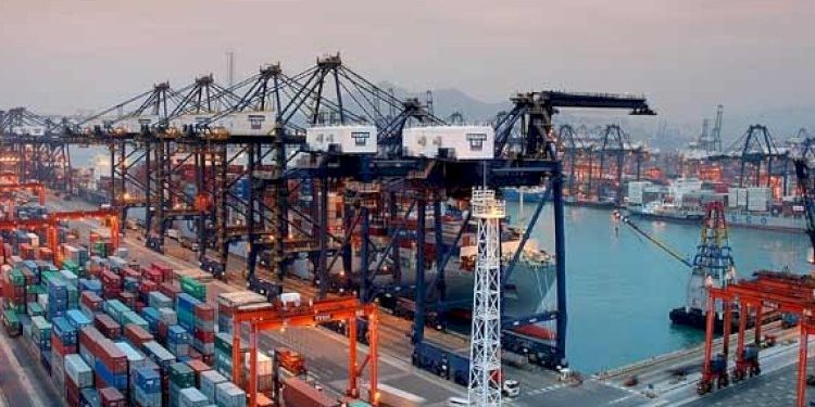 ગુજરાતમાં બનશે સિંગાપોર, દૂબઈ અથવા હોંગકોંગ જેવું ગ્લોબલ પોર્ટ