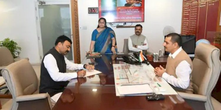 BJPની કાતિલ બોલિંગ: વિપક્ષોની વિકેટ પડવાનું શરૂ….