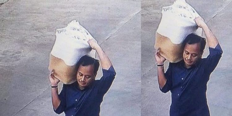 ઘરઘાટીએ માલમતા નહિ આખું લોકર જ ઉપાડી લીધું