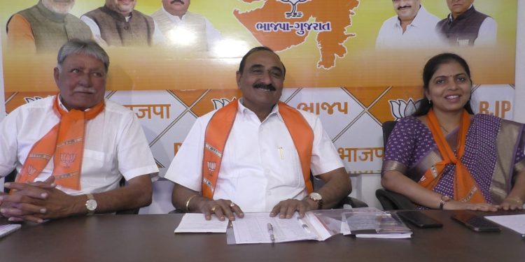 જામનગરમાં BJPની સેન્સ પ્રક્રિયાઓ: ખુદ આગેવાનો અજાણ !