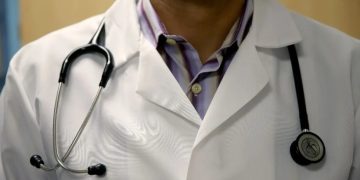 ગ્રામ્ય વિસ્તારોમાં અપૂરતી આરોગ્યસેવાઓ : આ રહ્યું કારણ