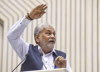 રૂપાલા પ્રકરણ : ક્ષત્રિયોએ કહ્યું, તમારાં હાઈકમાન્ડને કહી દો…