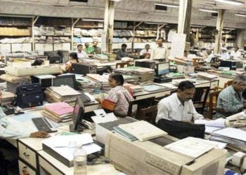 ગરમી બહુ છે, રજા આપો:સરકારી કર્મચારીઓની માંગ…