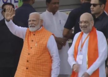 નરેન્દ્ર મોદી અને અમિત શાહે અમદાવાદમાં અહીં મતદાન કર્યું..