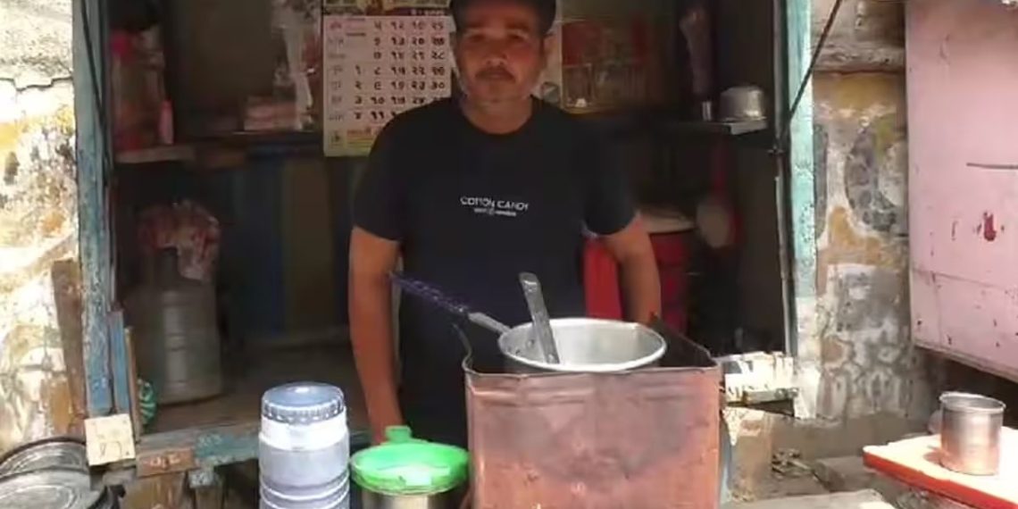 લે..બોલ…ચા ની લારીવાળાને મળી 49 કરોડની નોટીસ, શું છે મામલો જાણો