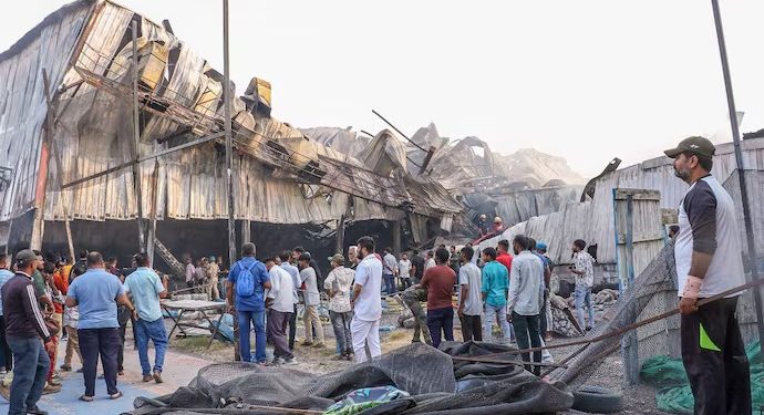 કમનસીબી : દુર્ઘટનાઓ છતાં આપણે, કોઈ બોધપાઠ લેતાં નથી