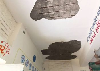 ભણે ગુજરાત : 7,599 શાળામાં પતરાંની છત, 2,574 જર્જરિત શાળા…