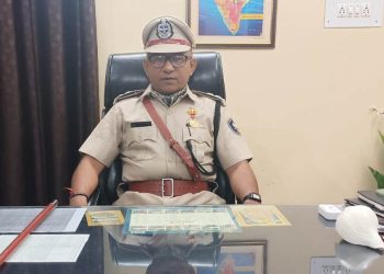 5 હોમગાર્ડઝ જવાનોને બરતરફ કરતાં જિલ્લા કમાન્ડન્ટ