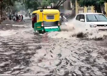 હાલારના બંને જિલ્લાઓમાં મેઘરાજાના ધુબાકા : 9 ઈંચ સુધીનો વરસાદ…