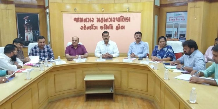 જામનગરમાં યાર્ડ નજીક બનશે રૂ. 14 કરોડના ખર્ચે ઈ-બસ ડેપો…