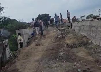 ચકચાર: જામનગર જિ.પં.ના ઈજનેરે કોન્ટ્રાક્ટરને સિમેન્ટ વધારે વાપરવાનું કહેતાં, ખૂની હુમલો…