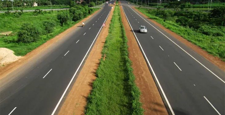 રાજકોટ-અમદાવાદ સિકસલેન હાઈવે : હવે તો વાહનચાલકો થાકી ગયા…