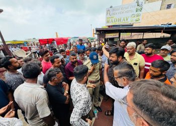 દ્વારકા જગત મંદિર આસપાસ દબાણો ના થાય તેના માટે કાયમી કાર્યવાહી થવી જરૂરી