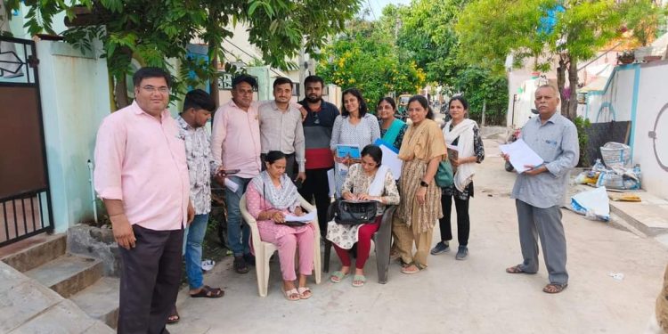 રાહત સર્વેની કામગીરીમાં શિક્ષકોને પણ જોતરવામાં આવ્યા….