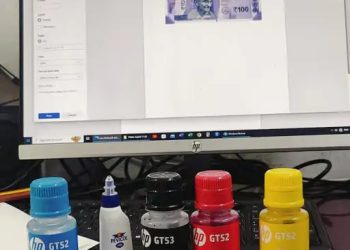 ધડાધડ 100 રૂપિયાની નોટો છપાતી હતી પોલીસને મળી માહિતી અને….