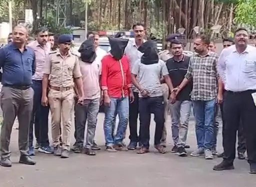 ઘરના જ ઘાતકી : ટ્રેન ઉથલાવવાના કાવતરાંમાં રેલ્વેકર્મીઓ ઝડપાઈ જતાં ચકચાર…