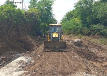 માર્ગ અને મકાન વિભાગ દ્વારા રોડ-રસ્તા રિપેરિંગની યુદ્ધના ધોરણે કામગીરી