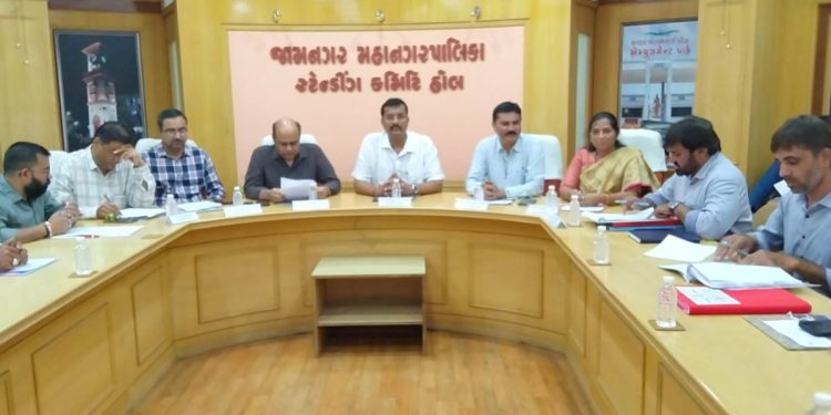 જામનગરના વિકાસ માટે સરકાર પાસે રૂ. 125 કરોડ જેટલી ગ્રાન્ટની માંગ કરતી મહાનગરપાલિકા…