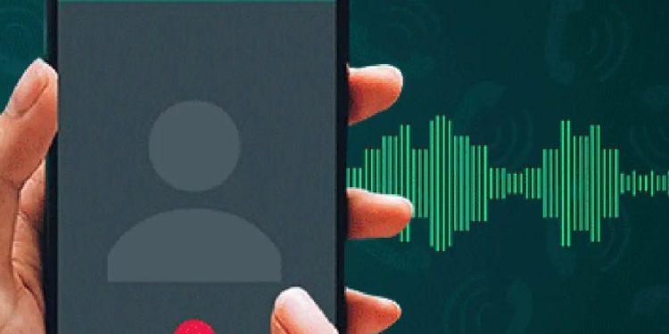 અધિકારીઓમાં વોટ્સએપ કોલનું ચલણ વધતાં, ઘણી ચર્ચાઓ…