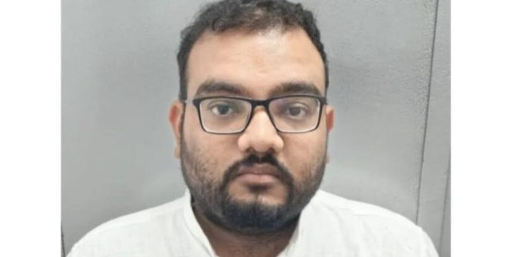 મહાઠગ મેહુલ, ફરિયાદ થઈ ત્યારબાદ ઝડપાયો…