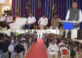 કૃષિમંત્રી રાઘવજી પટેલે દિવાળીના પર્વે આવાસ યોજનાના લાભાર્થીઓ સાથે કરી શુભેચ્છા મુલાકાત