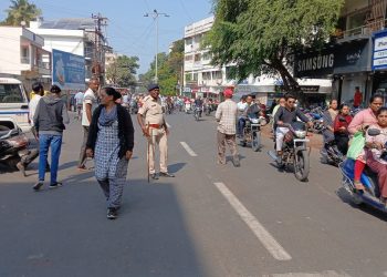 વન- વે ના કાયદાનો અમલ લાલબંગલા થી લીમડાલેન પુરતો જ સીમિત શા માટે?