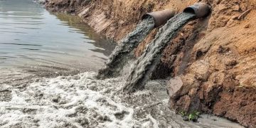 ઉદ્યોગોએ ગંદા પાણીને શુદ્ધ કરી ફરી ઉપયોગ કરવાની આદત પાડવી પડશે…