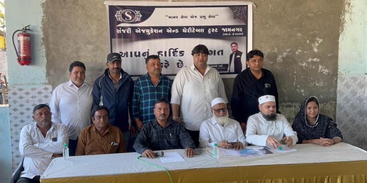 કોર્પોરેટર અલ્તાફ ખફીના જન્મદિવસે જશ્ને સમૂહ શાદીનું ભવ્ય આયોજન