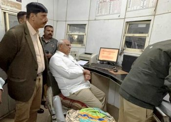 મુખ્યમંત્રીએ ગતસાંજે ગાંધીનગરના બસ મથકની ઓચિંતી મૂલાકાત લીધી અસરો જામનગરમાં પણ…