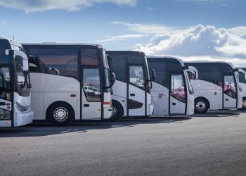 ખાનગી બસોના ધંધાર્થીઓ મૂંઝાયા: સરકાર બની કડક