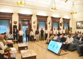 મનુષ્યને સ્વચ્છ હવા, પાણી અને ખોરાક માટે પ્રાકૃતિક કૃષિ એક માત્ર વિકલ્પ: રાજ્યપાલ આચાર્ય દેવવ્રત