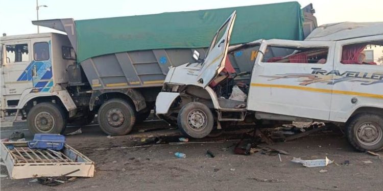 ગોઝારો સાબિત થયો દિવસ: જુદા-જુદા અકસ્માતોમાં 10 મોત !