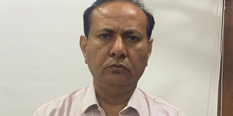 પાટનગરમાં લાંચનો મોટો ખેલ: ઉચ્ચ અધિકારી ACBની ઝપટે ચડી જતાં ચકચાર…