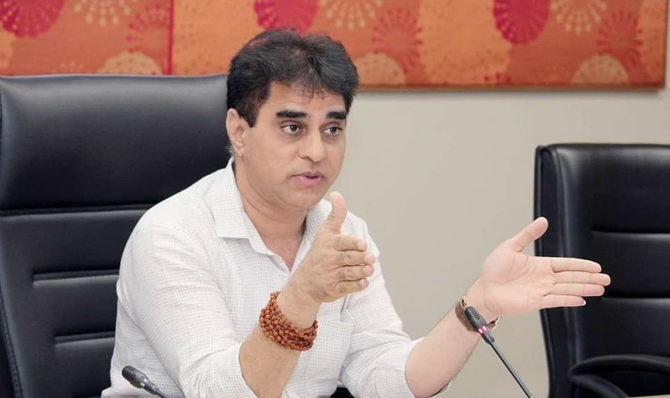 રાજ્યના તમામ જિલ્લાઓમાં ગરમીનું પ્રમાણ જોઇને જિલ્લા શિક્ષણાધિકારી શાળાના સમયમાં ફેરફાર કરી શકશે: શિક્ષણમંત્રી પાનશેરીયા