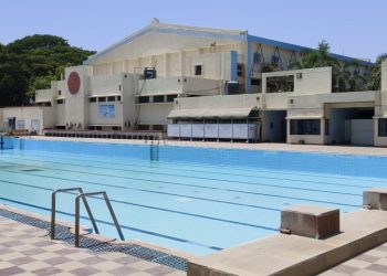 જામનગરમાં કાળઝાળ ગરમી છતાં સ્વિમિંગ શોખીનોના ધૂબાકા બંધ !!