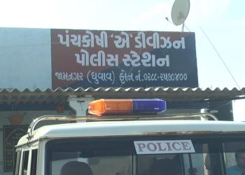 જામનગર અને દ્વારકામાં વાહનોના રેસિંગ તથા સ્ટંટ વિરુદ્ધ કાર્યવાહીઓ…