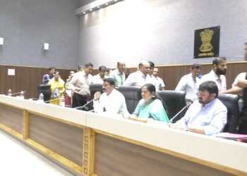 કમિશ્નર વિષે વ્યકિતગત ટીપ્પણી થતા અધિકારીઓએ કર્યો સામાન્યસભાનો બહિષ્કાર