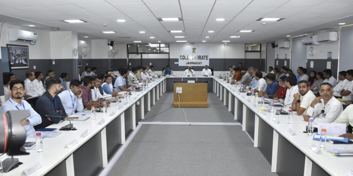 CMએ બેઠકમાં અધિકારીઓને કહ્યું કે…