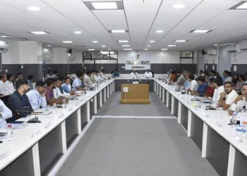 CMએ બેઠકમાં અધિકારીઓને કહ્યું કે…