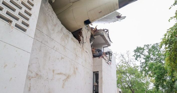 અમદાવાદમાં અગનગોળો બનેલું વિમાન વર્ષોથી ચર્ચાઓમાં !!