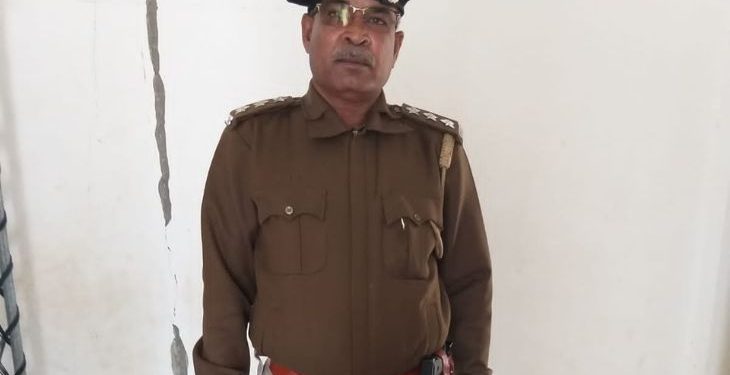 હું CM સુરક્ષાચક્રનો DySP: વધુ એક નકલીનું અસલી ચિટિંગ !