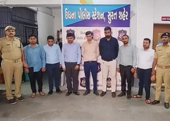 રાજ્યભરમાં ચકચાર : સાઇબર ફ્રોડમાં 8 બેંક કર્મચારીની ધરપકડ…