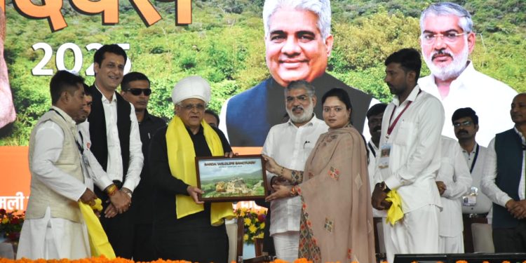 બરડા ડુંગરમાં સફારી પાર્ક બનાવવામાં આવશે : CMની જાહેરાત…