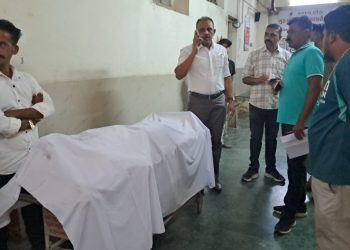 જામનગર : રિસામણે બેઠેલી પત્નીને તેડવા ગયેલા યુવાનની હત્યા…