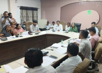 જામનગર જિ.પં.માં શાસકોનું કશું ઉપજતું નથી, અધિકારીઓ પહેલવાન !!