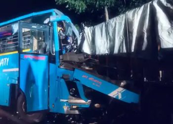 ગોઝારા અકસ્માતમાં 3 મોત, 20 ઘાયલ : બસમાં 50થી વધુ લોકો…