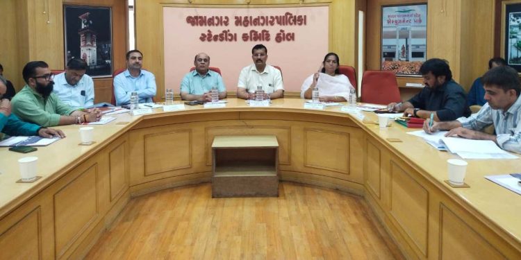 જામનગરમાં ઈ-બસ : તમામ સતાઓ કમિશનરને સોંપતી કમિટી..