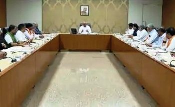 ડર : ચૂંટણીઓ નજીક આવતાં મંત્રીમંડળનું પુન:ગઠન ‘ફરજિયાત’ બની ગયું…!