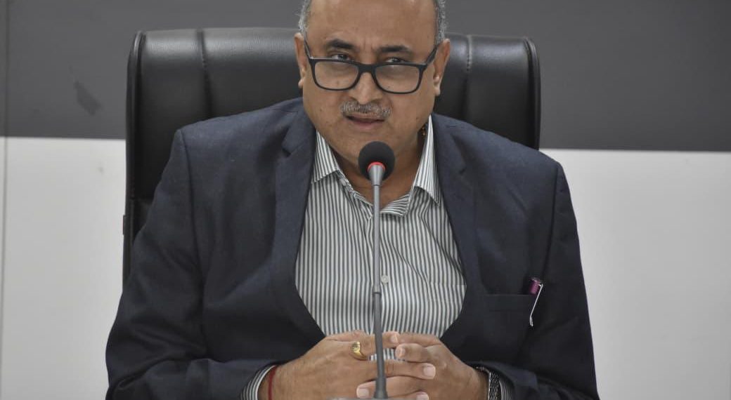 મતદારયાદી ખાસ સઘન સુધારણા કાર્યક્રમમાં જામનગરવાસીઓએ તંત્રને સહયોગ આપવા ચૂંટણી અધિકારીની અપીલ