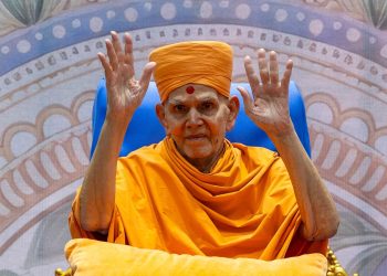 BAPS સંસ્થાના વડા પરમ પૂજ્ય મહંત સ્વામી મહારાજનું જામનગરને આંગણે આગમન